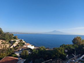 Mare ed Etna Agnone